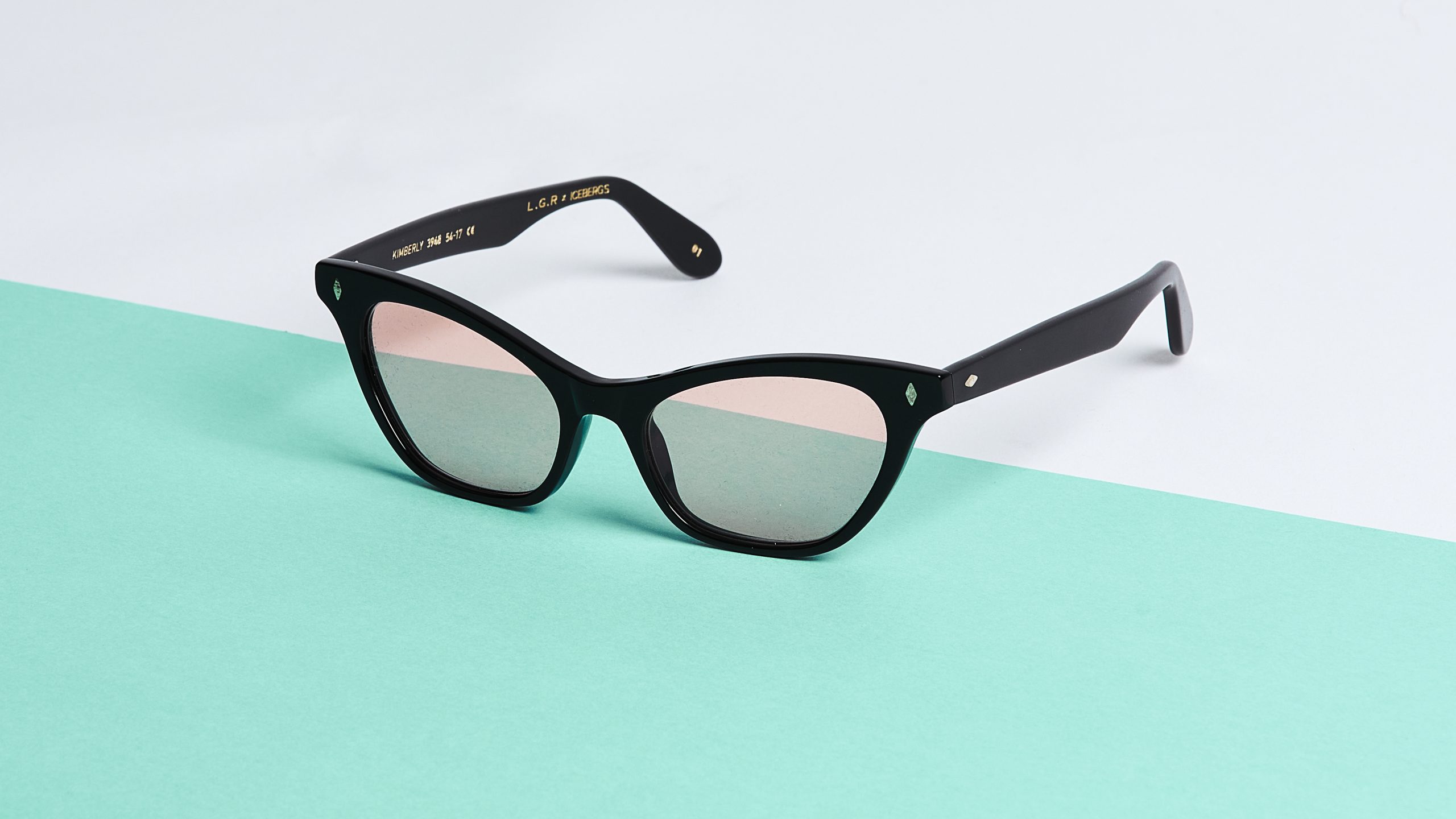 L.G.R x Icebergs Kimberly cat-eye sunglasses, front view